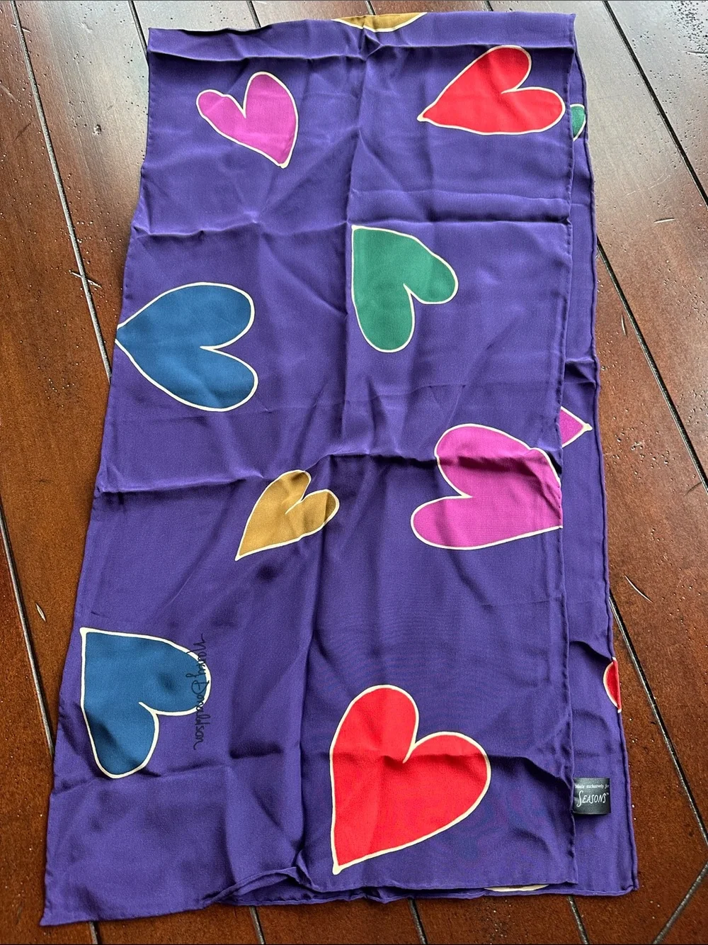 Seasons hearts purple scarf
